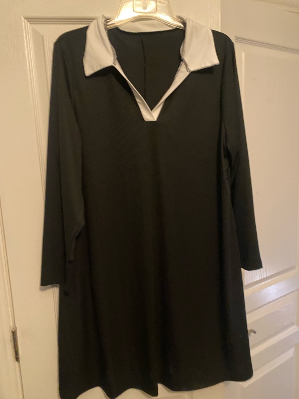 SHEIN Black Long-Sleeve Shift Dress with White Collar